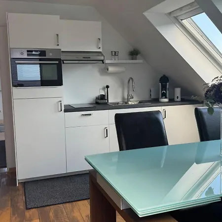 Köln Bonn Delux Burgblick