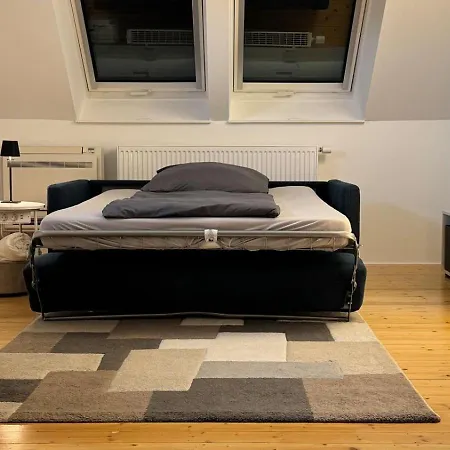 Koeln Bonn Delux Burgblick Апартаменты Борнхайм