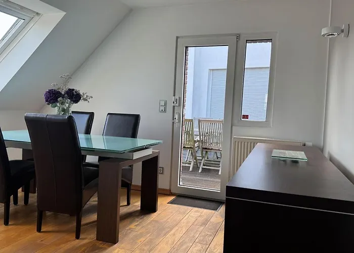 Koeln Bonn Delux Burgblick