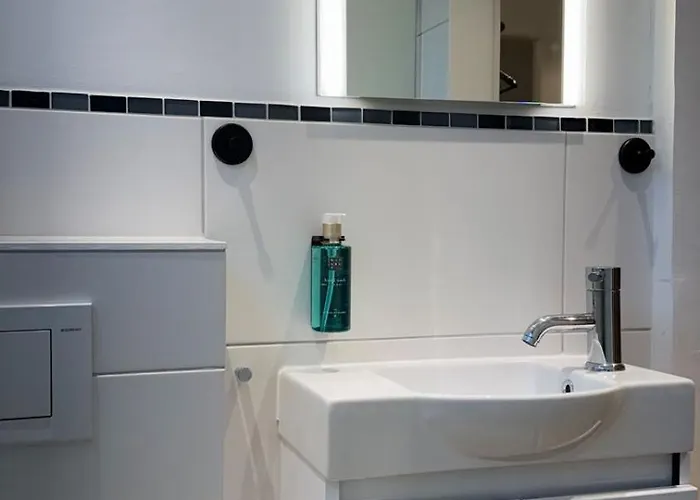 Koeln Bonn Delux Burgblick Appartamento