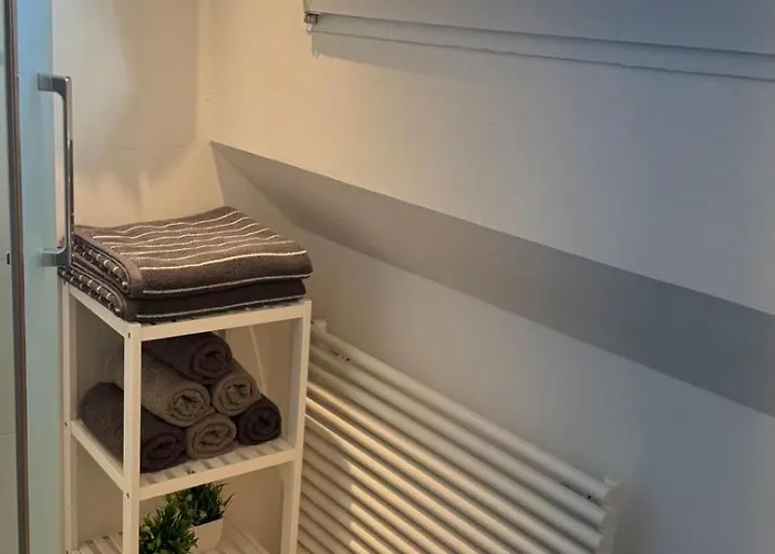 Koeln Bonn Delux Burgblick *