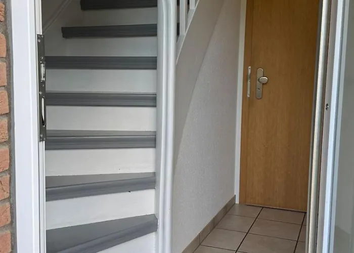 Koeln Bonn Delux Burgblick *