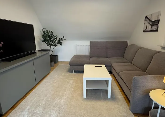 Koeln Bonn Delux Burgblick *