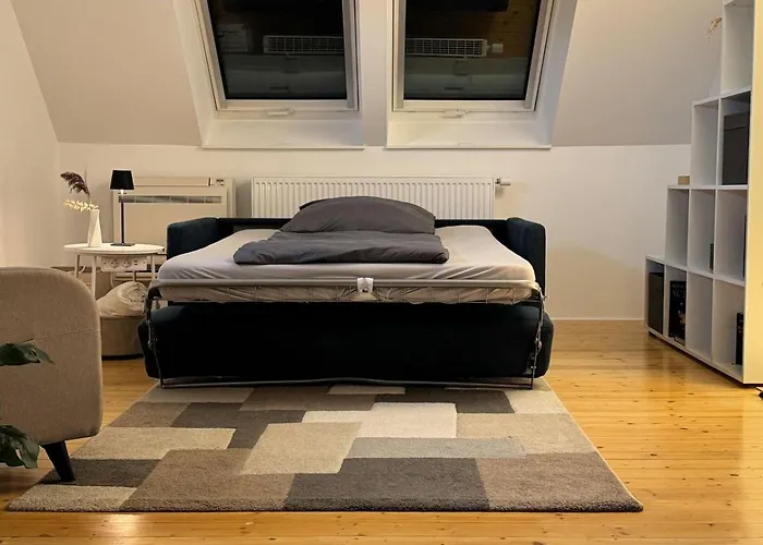 Koeln Bonn Delux Burgblick Апартаменты Борнхайм